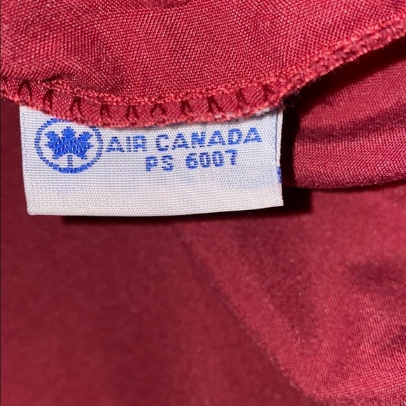 ❤️SALE❤️NWOT Air Canada burgundy pillow cover  6 - Picture 6 of 8